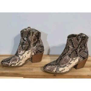 Sugar Tula Snake Print Ankle Boots Women's Size 9M Western Booties Block Heel
